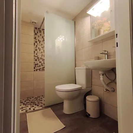 Jonh's Luxure In Apartamento *
